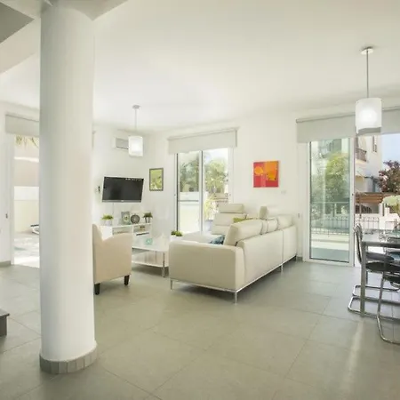 Villa Imagine Renting Your Own 5 Star 15