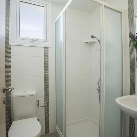 Imagine Renting Your Own 5 Star 15 *