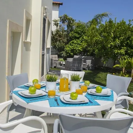 Villa Imagine Renting Your Own 5 Star 15