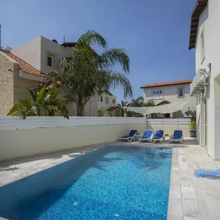 Imagine Renting Your Own 5 Star 15 Villa *